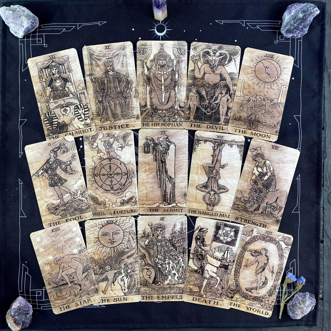 Sketch Vintage Borderless Tarot Deck - Dark Forest Tarot Cards