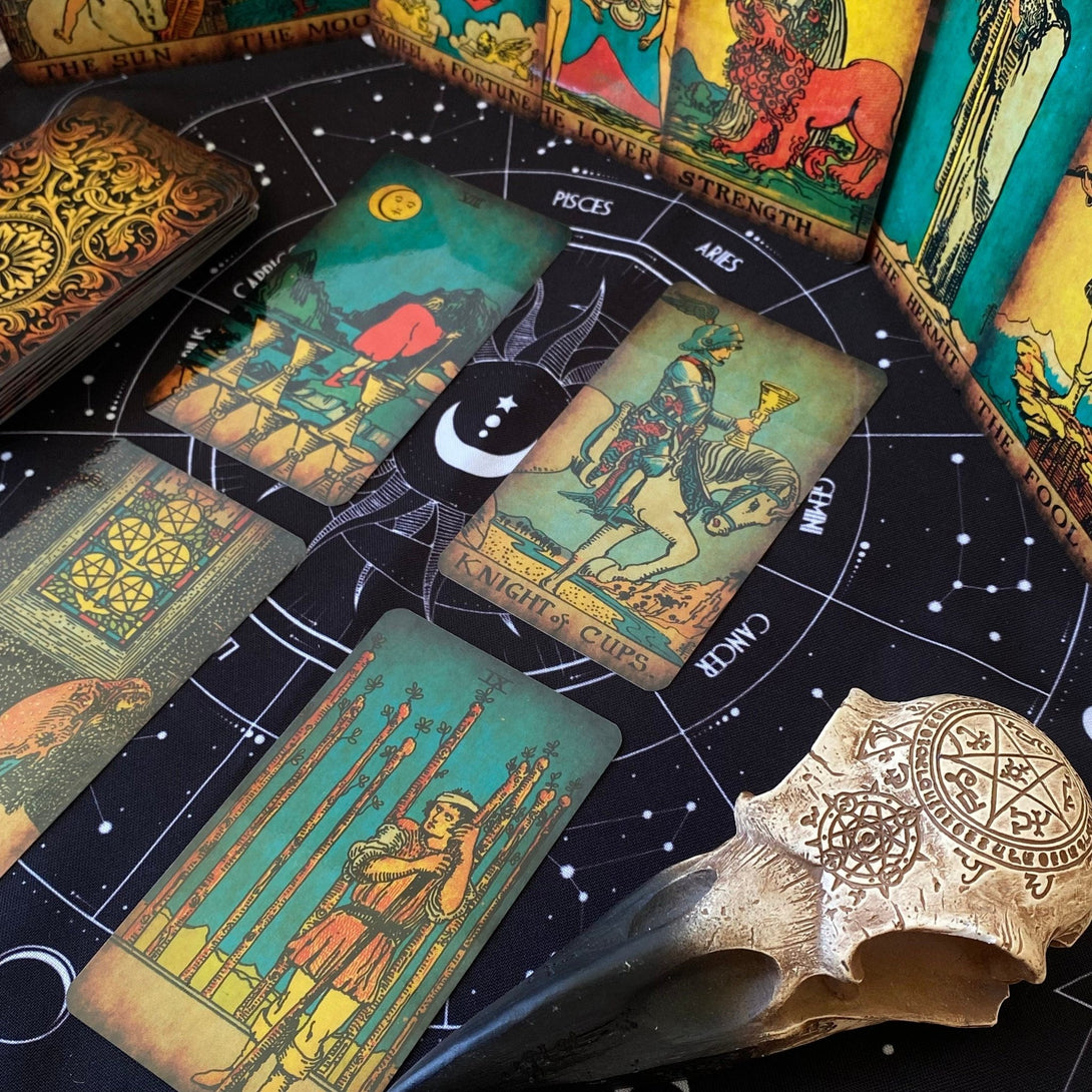 The Rider Waite Borderless Vintage Tarot Deck - Dark Forest Tarot Cards