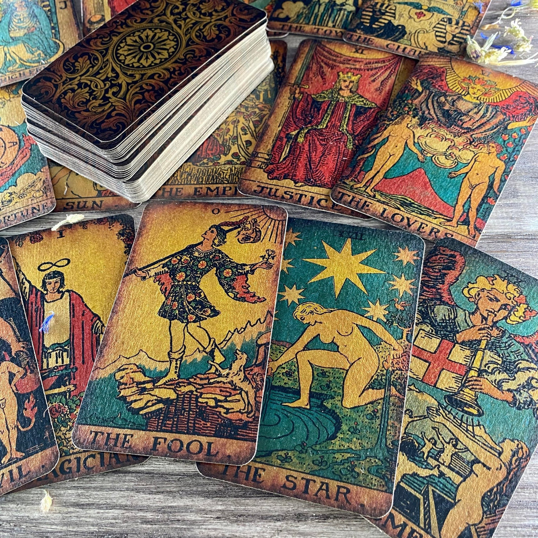 The Rider Waite Vintage Borderless - Dark Forest Tarot Cards
